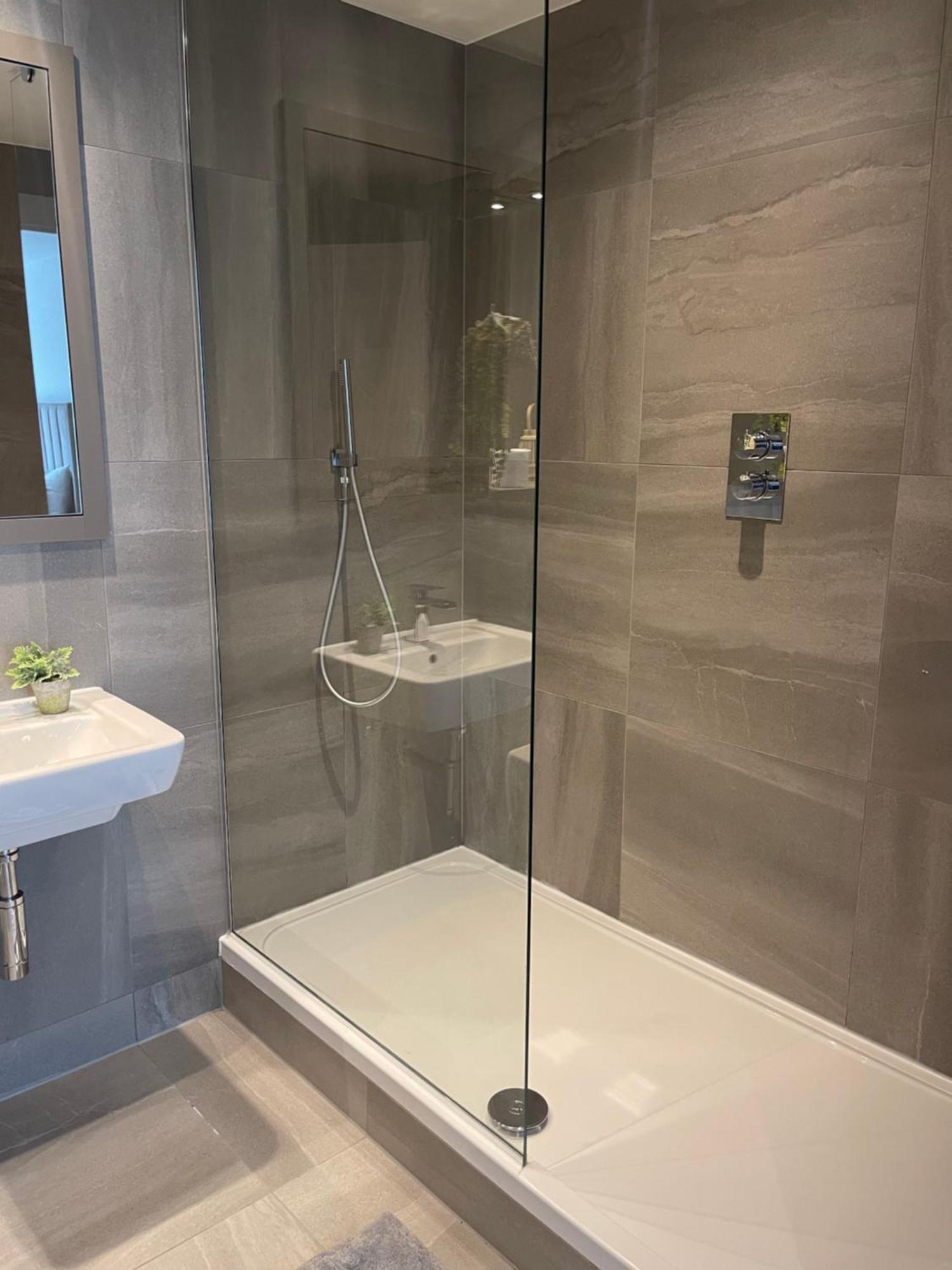 Modern 2 Bedroom City Centre Apartment W Balcony Manchester Exterior foto